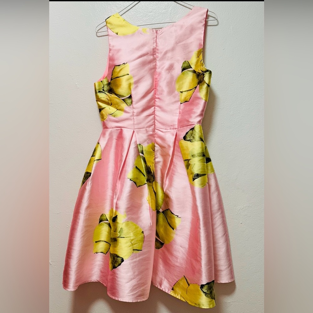 Floral pink dress